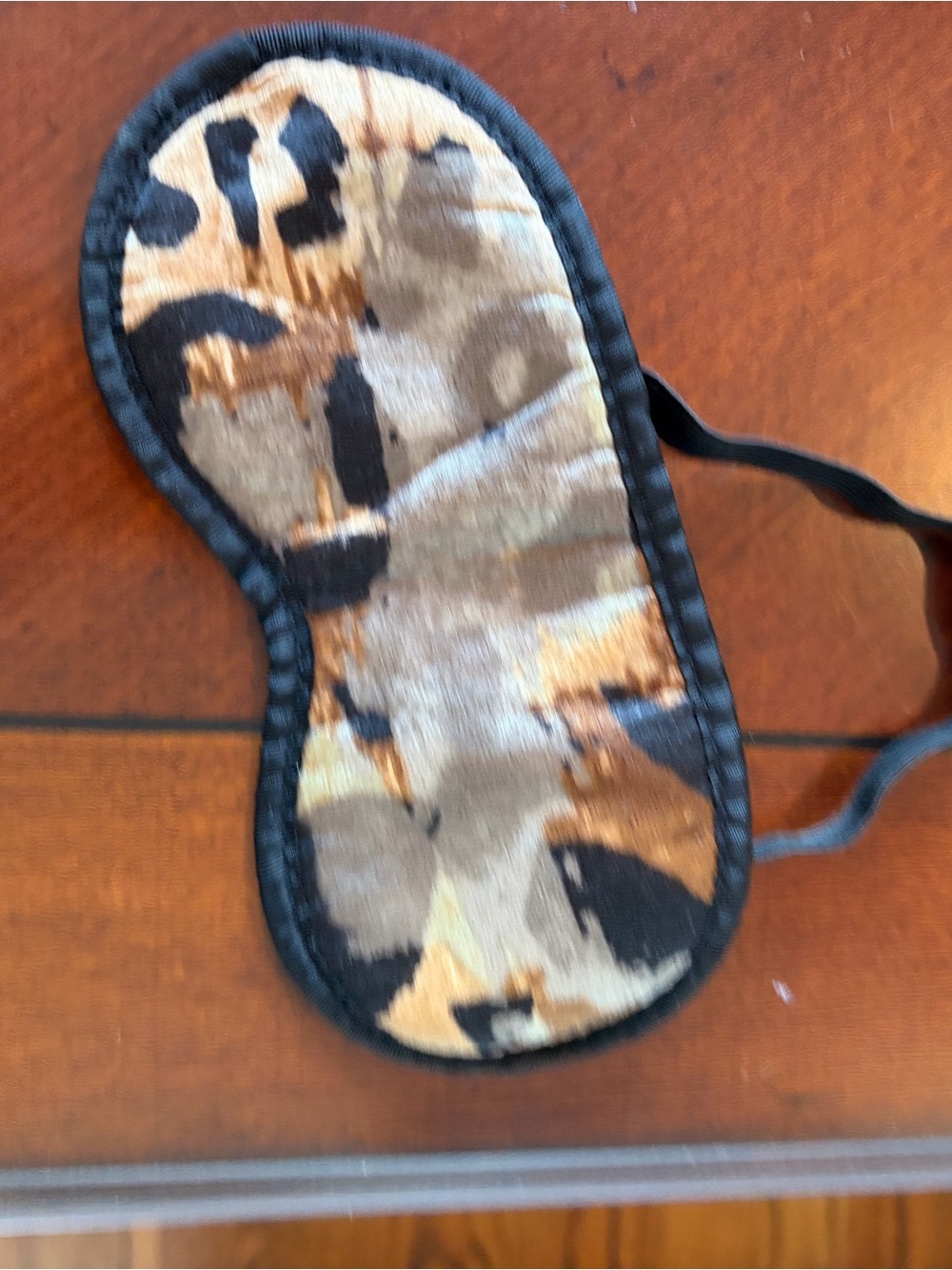 Diane Von Furstenberg travel sleep mask